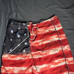 American Eagle Outfitters Red and Blue Men's Hybrid Shorts USA